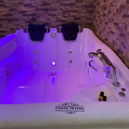Nefis Hotel 3*