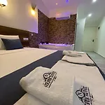 Otel Nefis 3*