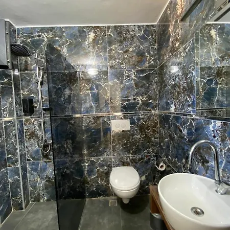 Nefis Hotel 3*