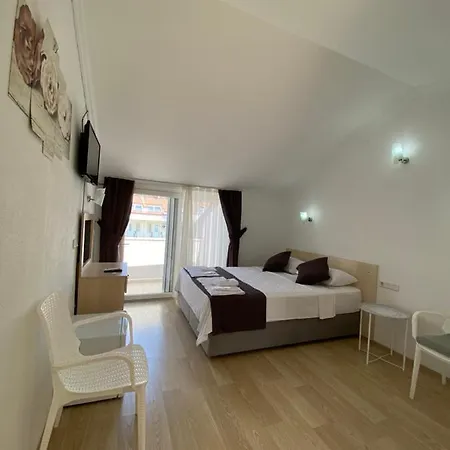 Nefis Hotel 3*
