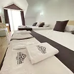 Nefis Hotel 3*